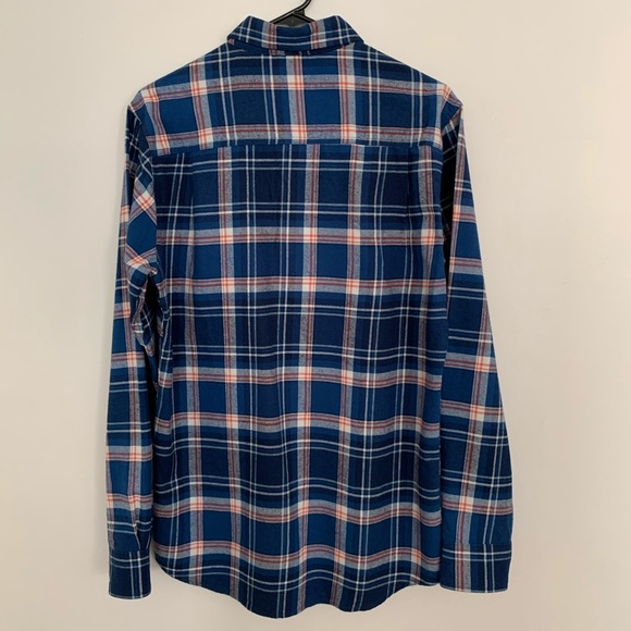 Shirt - Picture 2 of 2